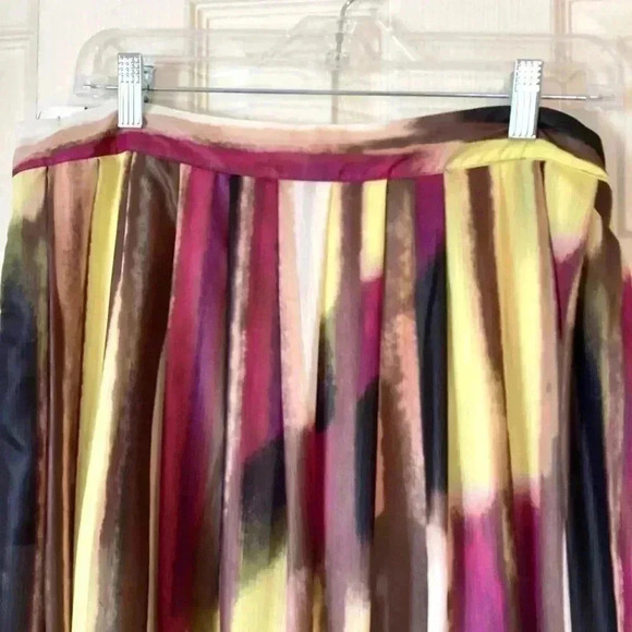 Kenneth Cole Multicolor Asymetical Pleated A-Line Midi Skirt Size Large - Picture 4 of 11
